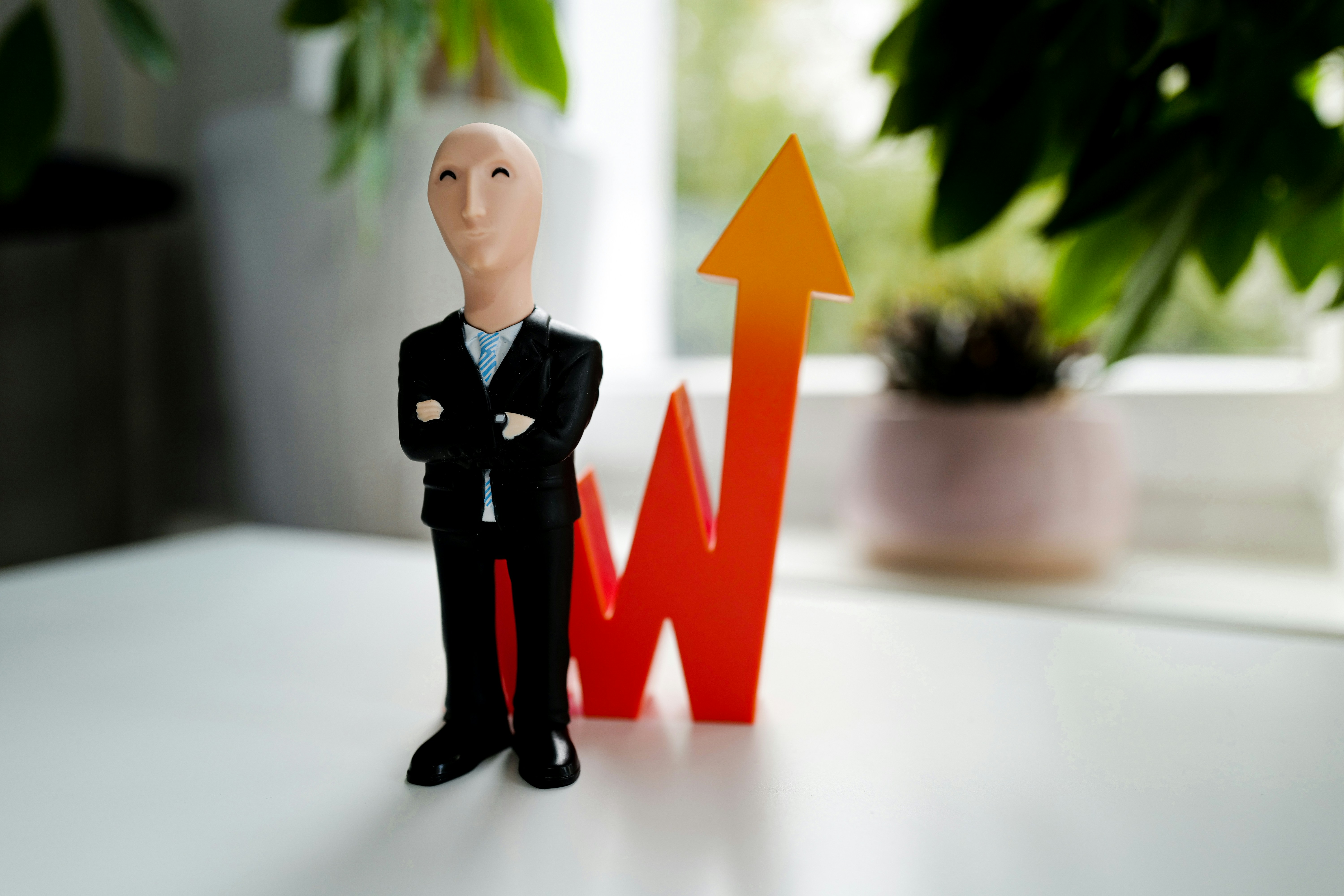 Person exploring benefits of Customer Journey Personalization